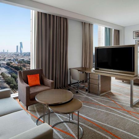 Doubletree Suites By Hilton - Riyadh Financial District Екстериор снимка