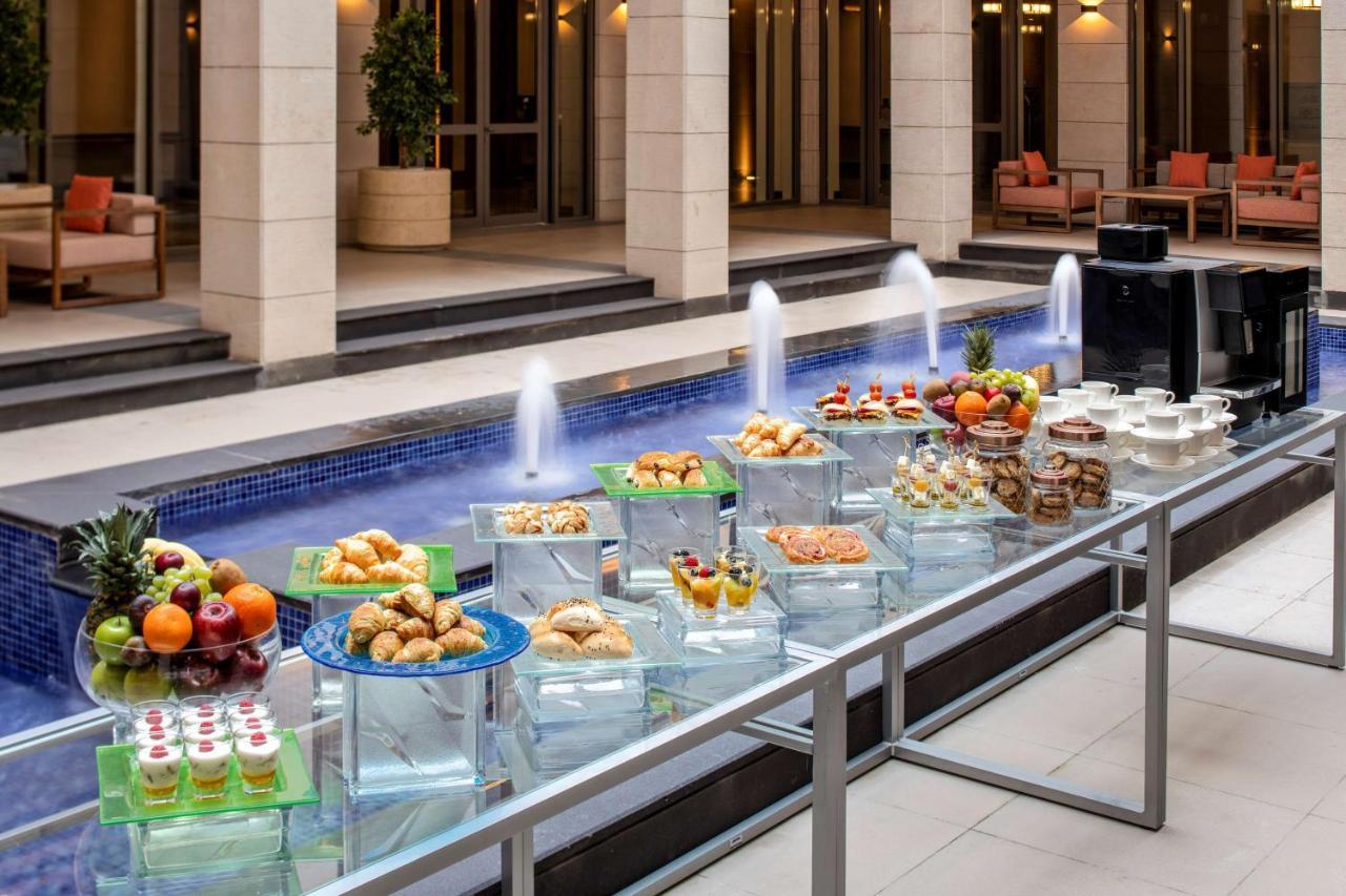 Doubletree Suites By Hilton - Riyadh Financial District Екстериор снимка