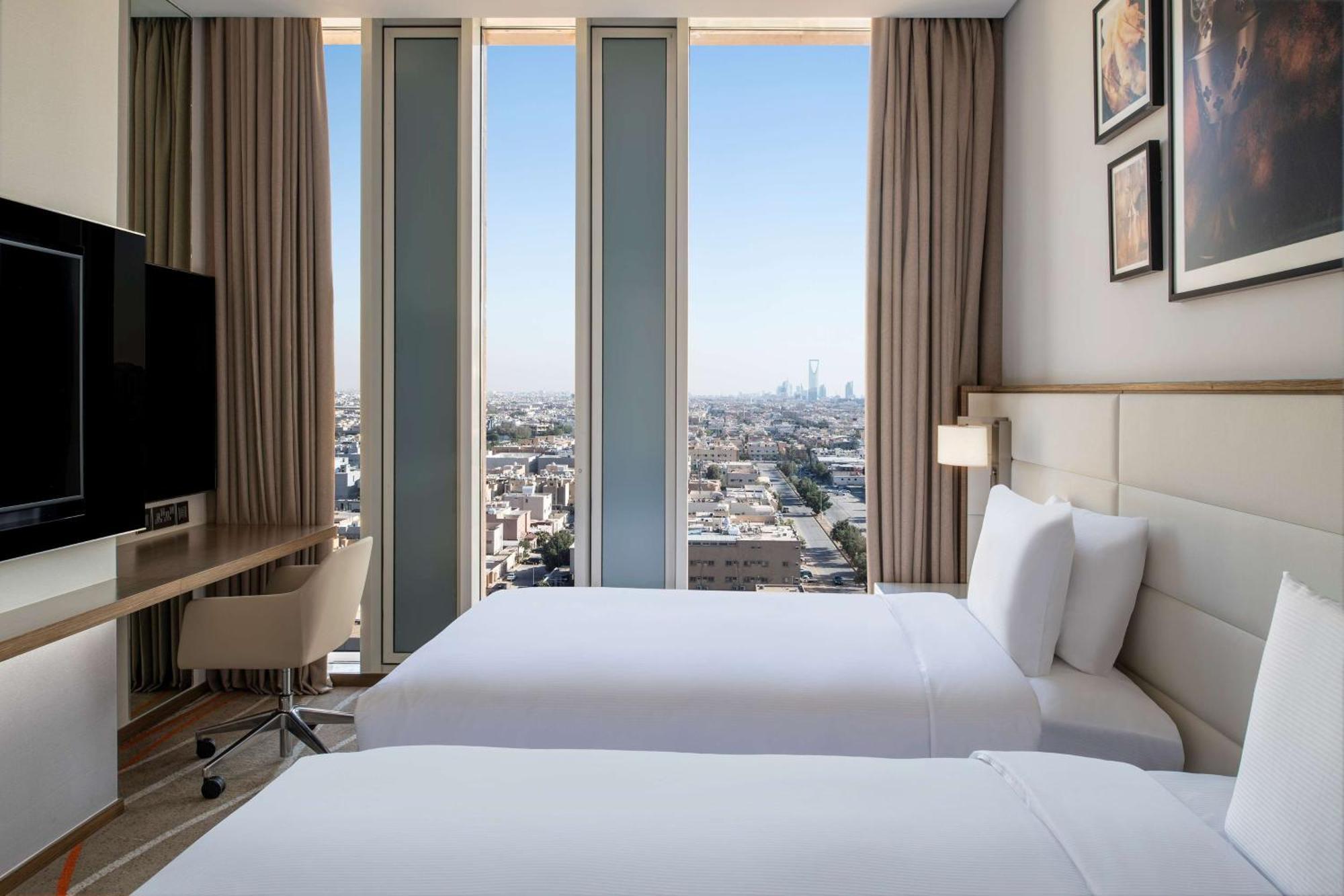 Doubletree Suites By Hilton - Riyadh Financial District Екстериор снимка