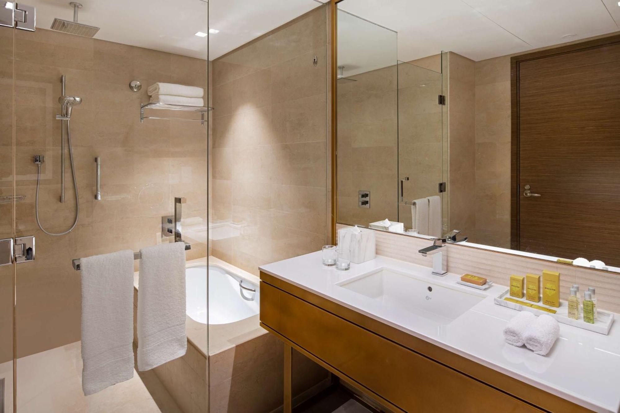 Doubletree Suites By Hilton - Riyadh Financial District Екстериор снимка