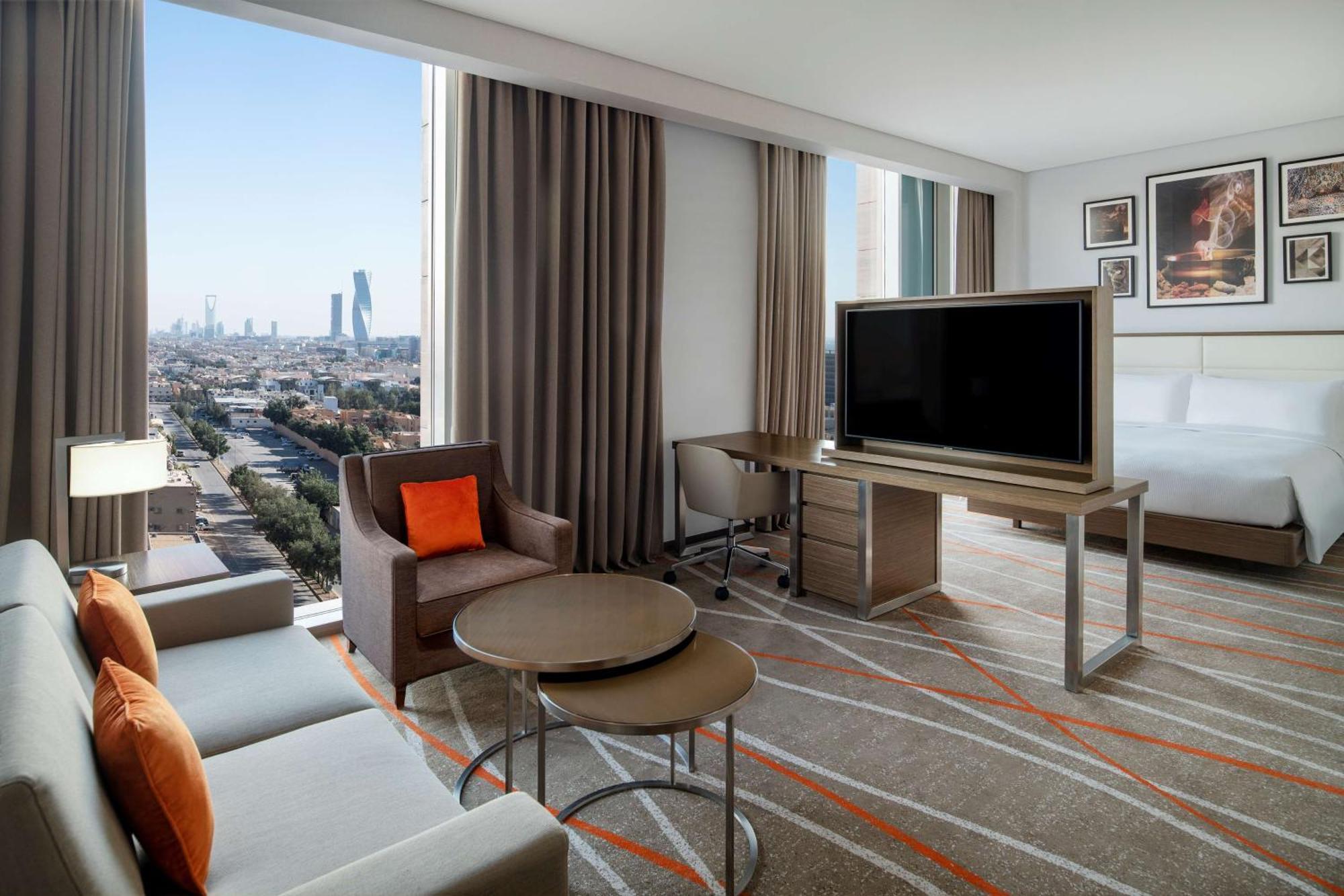 Doubletree Suites By Hilton - Riyadh Financial District Екстериор снимка